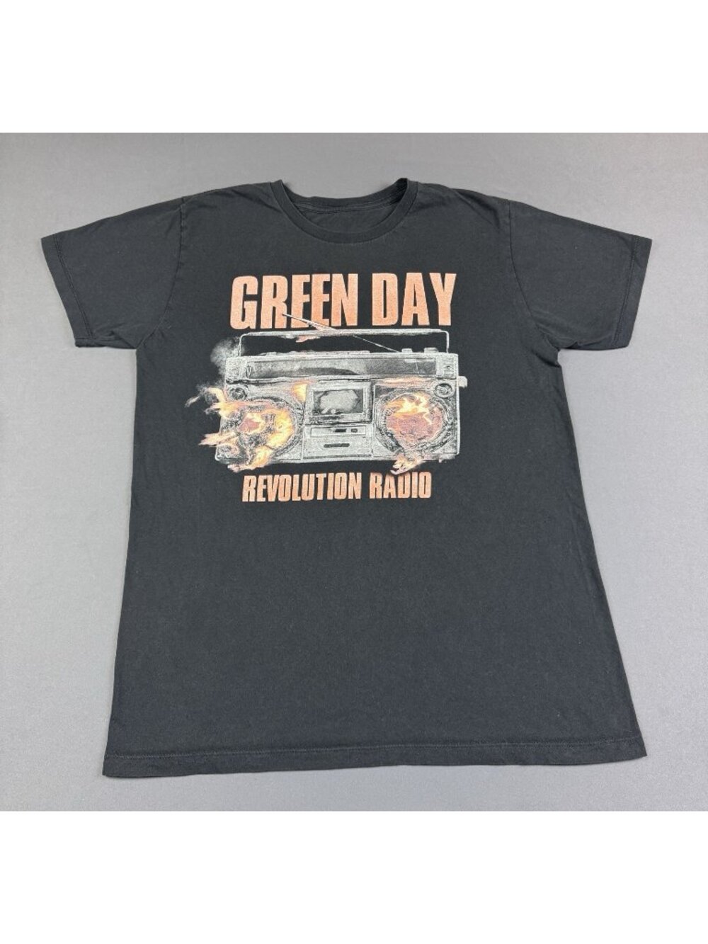 Rare Vintage Y2K Green Day Revolution Radio Band Tee Punk Rock Album Tour Promo